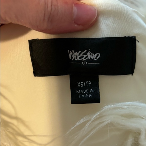 Vest - Picture 4 of 4